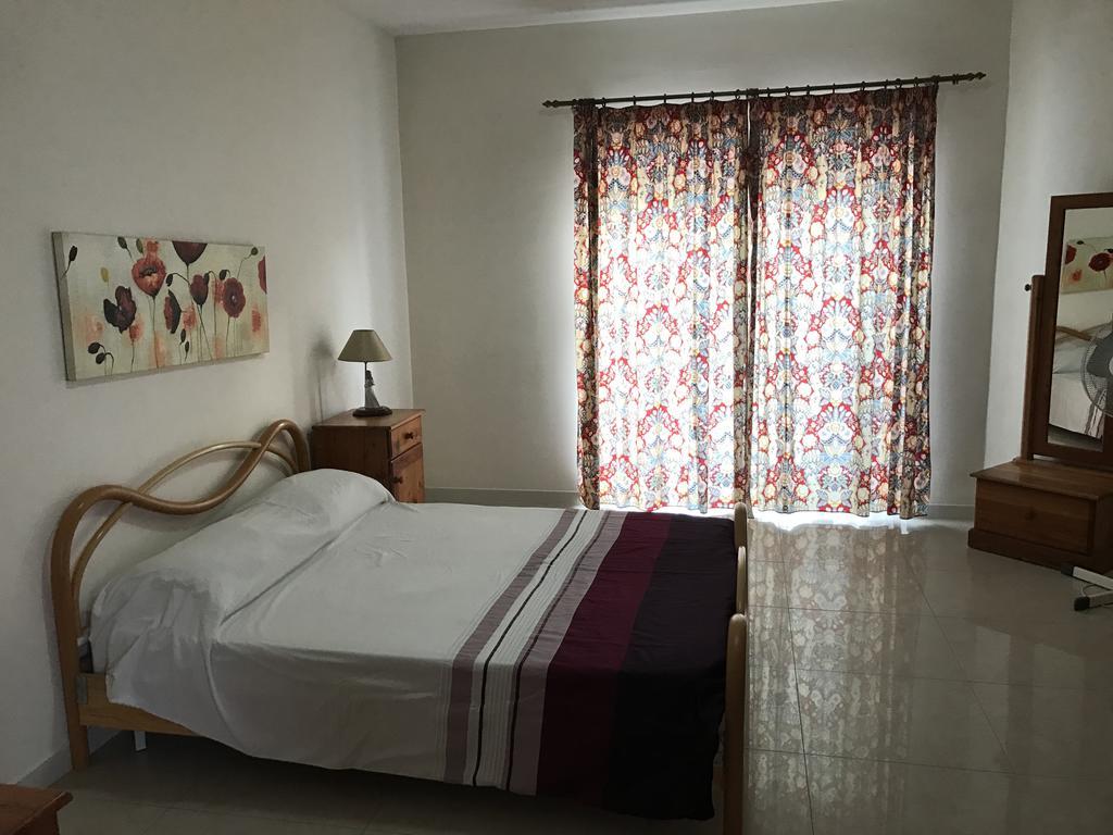 Bugibba Homes Suite San Pawl il-Baħar Eksteriør bilde