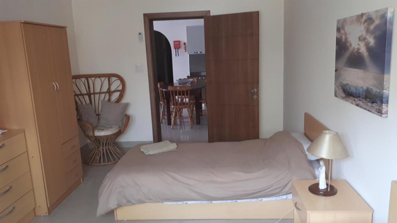 Bugibba Homes Suite San Pawl il-Baħar Eksteriør bilde
